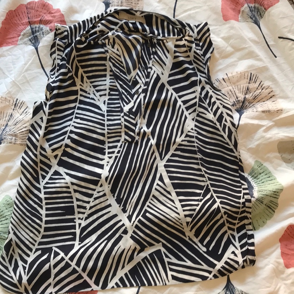 Sleeveless Blouse